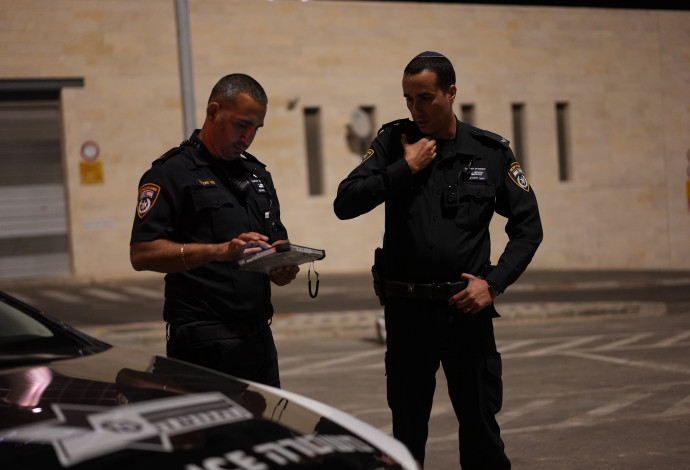 שוטרים בירושלים, ארכיון. למקום ולמצולמים אין קשר לנאמר בכתבה (צילום:  דוברות המשטרה)