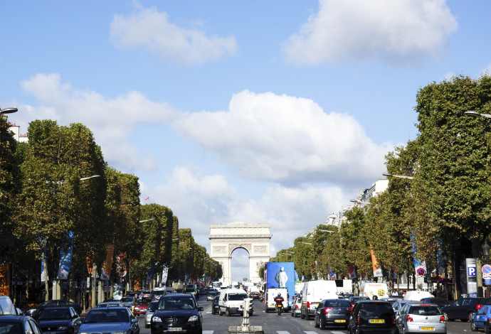 שער הניצחון בפריז (צילום:  אינג'אימג')