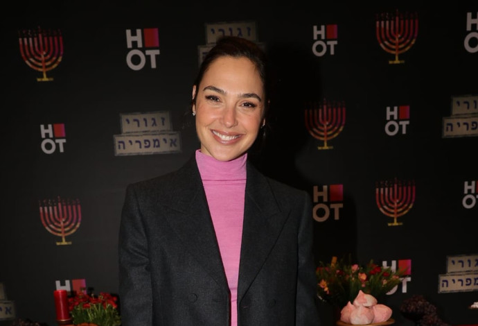 גל גדות (צילום: רפי דלויה)