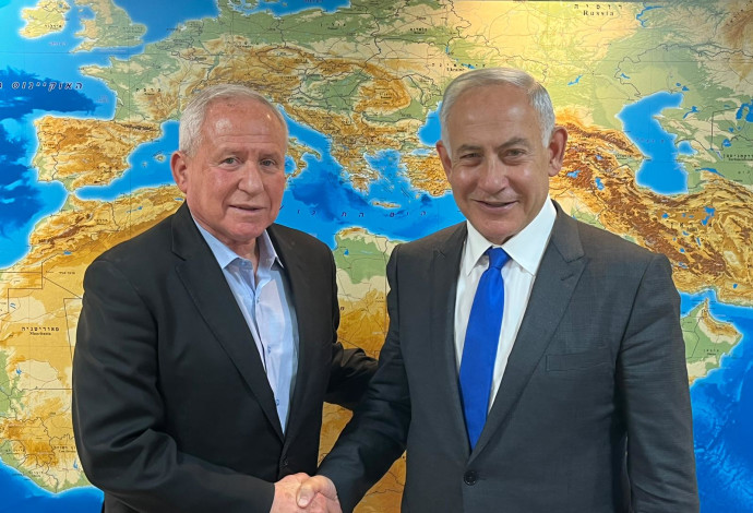 אבי דיכטר, בנימין נתניהו (צילום:  דוברות הליכוד)