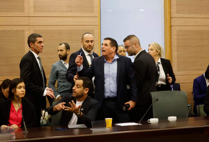 חבר הכנסת יואב סגלוביץ מורחק מוועדת החוקה (צילום:  מרק ישראל סלם)