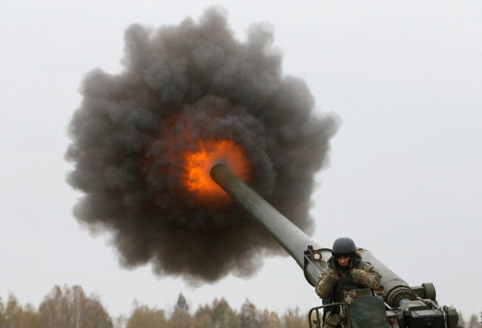 צבא אוקראינה (צילום:  REUTERS/Valentyn Ogirenko)