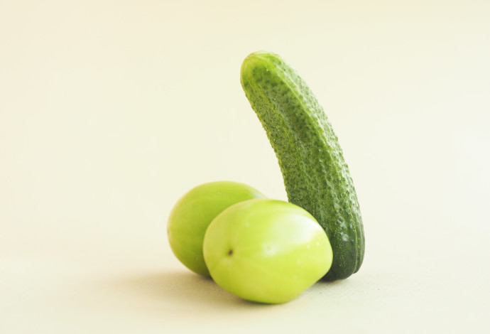 הביטחון העצמי שלו נפגע בגלל גודל איבר המין (צילום:  אינג'אימג')