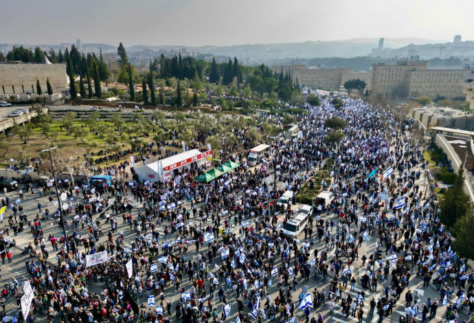 הפגנה נגד הרפורמה בירושלים (צילום:  המחאה)