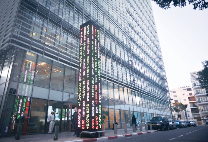 הבורסה בתל אביב (צילום:  אדם שולדמן)