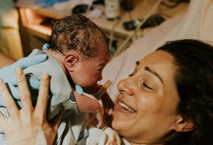 מעיין אדם ובתה תבור (צילום: צילום מסך אינסטגרם)