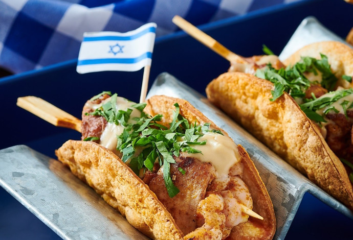 טאקו כחול לבן באדיבות מאסטר שף  (צילום:  נמרוד סנדרס)