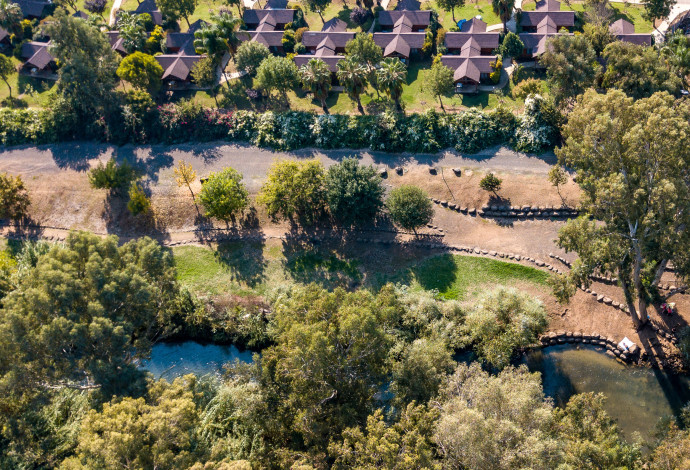 הוילג' - מלון מטיילים על הירדן (צילום:  איה בן עזרי)
