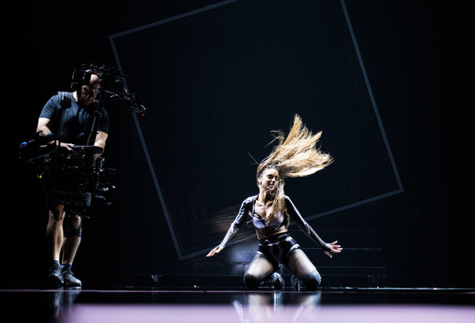 נועה קירל, חזרה ראשונה להופעה באירוויזיון 2023 (צילום:  Chloe Hashemi / EBU)