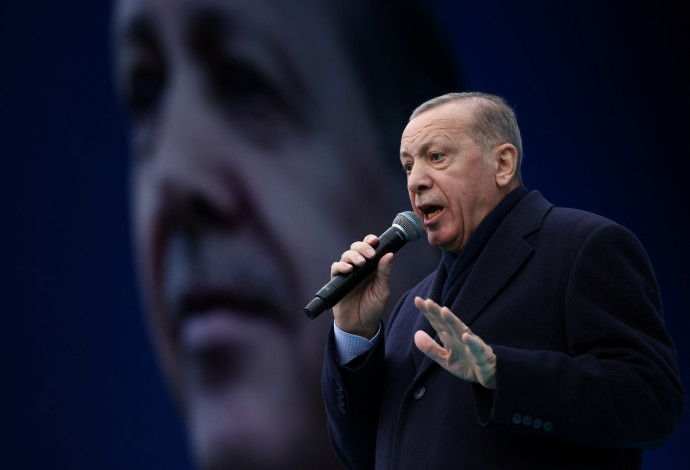 נשיא טורקיה ארדואן (צילום:  REUTERS/Cagla Gurdogan)