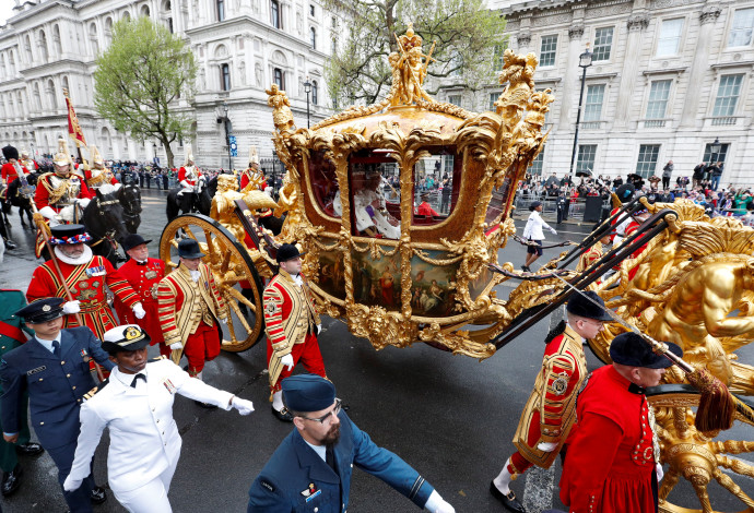הכתרת המלך צ'ארלס (צילום:  REUTERS/Andrew Boyers)