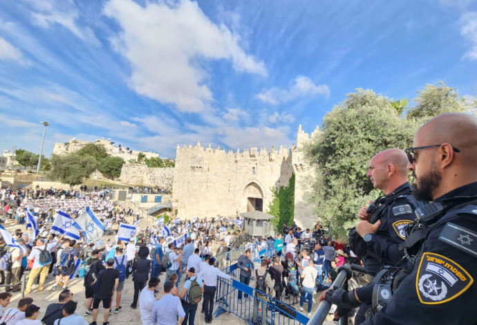 מצעד הדגלים בירושלים  (צילום:  דוברות המשטרה)