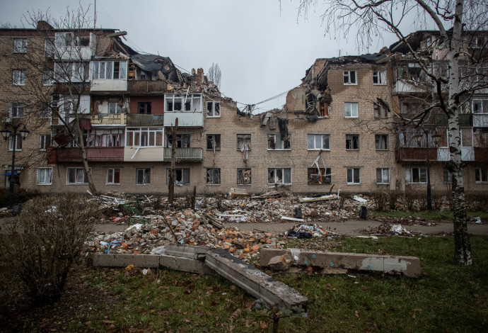 באחמוט, אוקראינה (צילום:  REUTERS/Oleksandr Ratushniak)