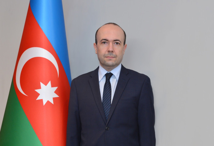 פאריז רזאייב, סגן שר החוץ של אזרבייג'ן (צילום:  משרד החוץ באזרבייג'ן)