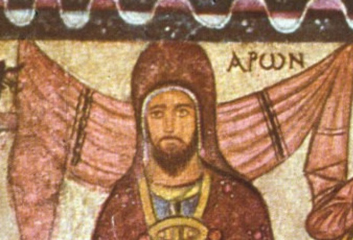 אהרון הכהן בציור בבית הכנסת בדורה אירופוס (צילום:  נחלת הכלל)