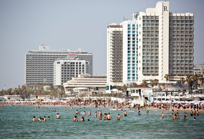 תל אביב. (צילום: REUTERS/Corinna Kern)