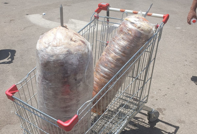 בשר מקולקל, לתמונה אין קשר לנאמר (צילום: דוברות המשטרה)
