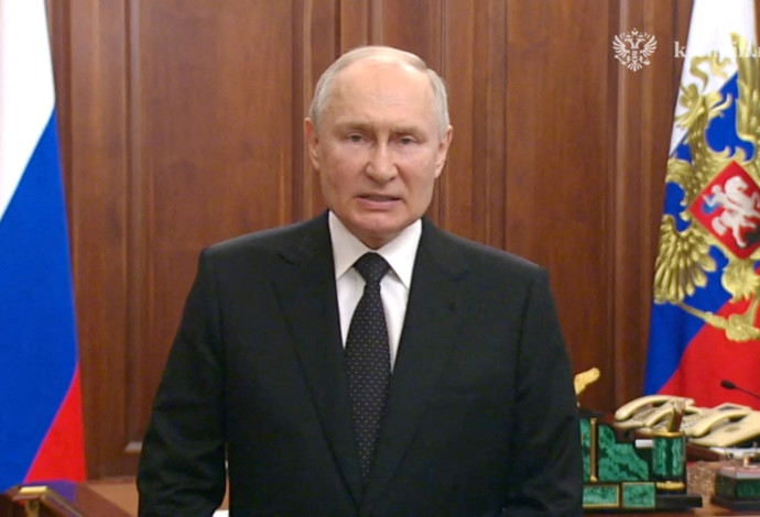 נשיא רוסיה ולדימיר פוטין מתייחס לניסיון המרד (צילום:  Kremlin.ru/Handout via REUTERS)