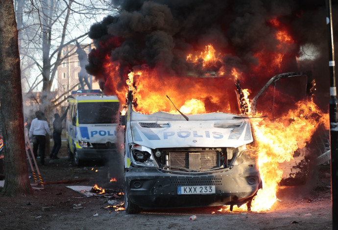 עימותים אלימים בעיר אורברו, שוודיה (צילום:  gettyimages)