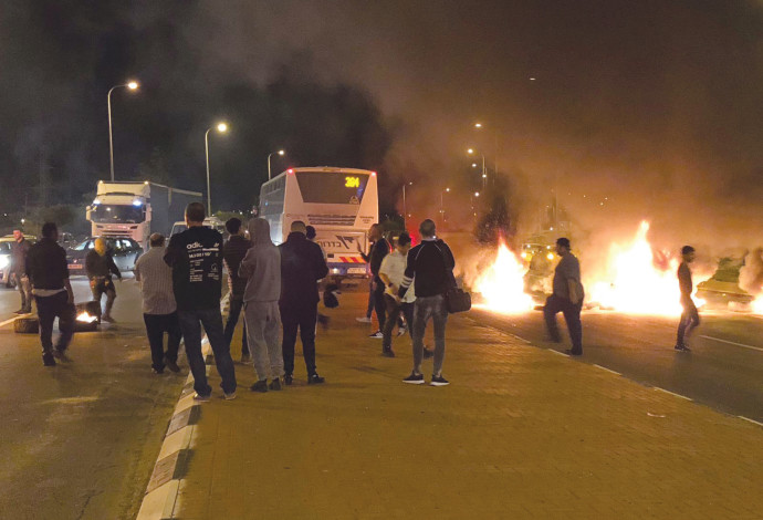 הפגנת תושבי הדרום (צילום:  דוברות המשטרה)