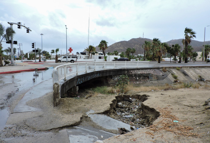 נזקי הוריקן הילארי במקסיקו (צילום:  רויטרס)