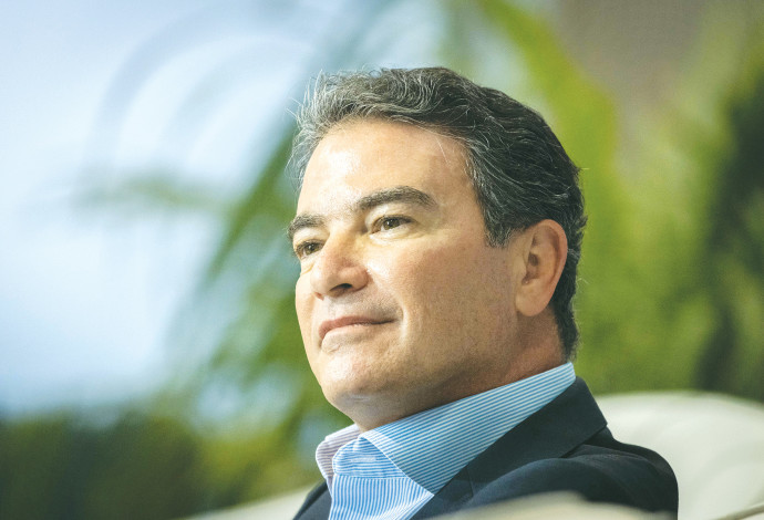 יוסי כהן בכנס ג'רוסלם פוסט (צילום: יונתן זינדל, פלאש 90)