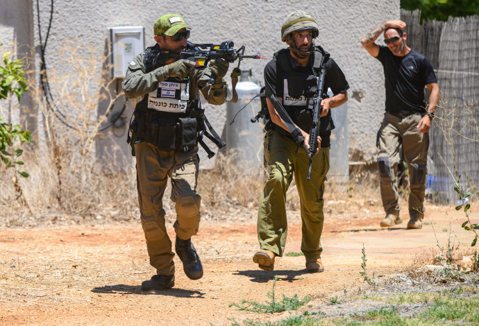 כיתת כוננות רבשצים קיבוץ מלכיה  (צילום:  אייל מרגולין, פלאש 90)