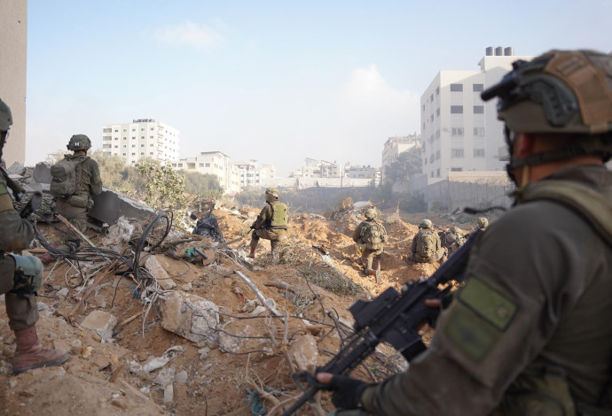הפשיטה בשכונת רימאל (צילום:  דובר צה"ל)