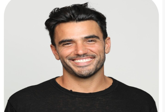 הפרופיל של תום חיימוב באפליקציית ההיכרויות  (צילום: צילום מסך)