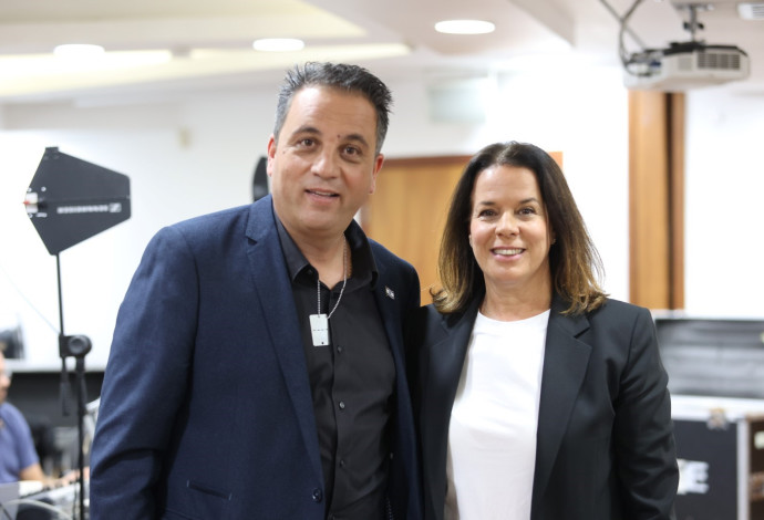 דלית רביב ורועי כהן&nbsp; (צילום: אביב גוטליב)