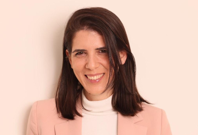 אלה רינגל (צילום: באדיבות הרבעון הרביעי)