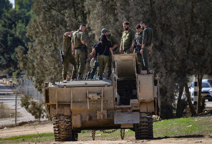 חיילים בעוטף (צילום: חיים גולדברג, פלאש 90)