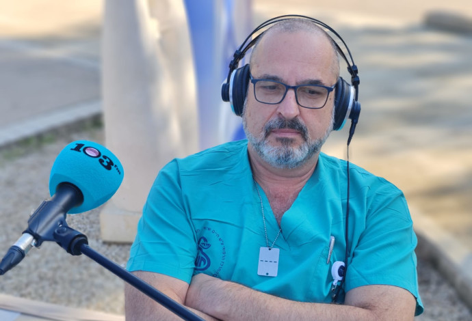 דוקטור יורם קליין, מנהל היחידה לטראומה וכירורגיה קריטית בשיבא (צילום:  יניב מורוזובסקי, 103FM)