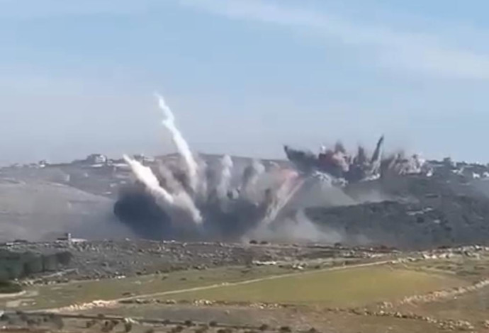 תקיפות חיל האוויר הבוקר בדרום לבנון  (צילום: רשתות ערביות)