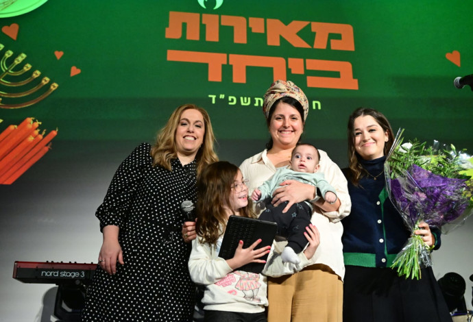 אוריה ברוכי כהן וחנה אירם, יוזמת "אחיות ברזל" (צילום:  יוסי זליגר)