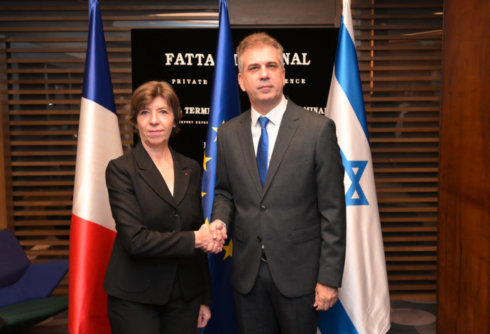 אלי כהן ושרת החוץ של צרפת קתרין קולונה (צילום:  משרד החוץ)