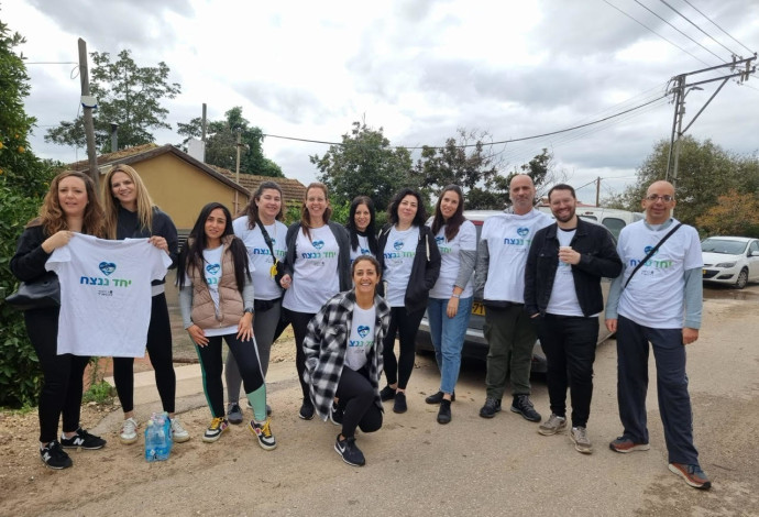 עובדי בזק בינלאומי (צילום: באדיבות בזק)