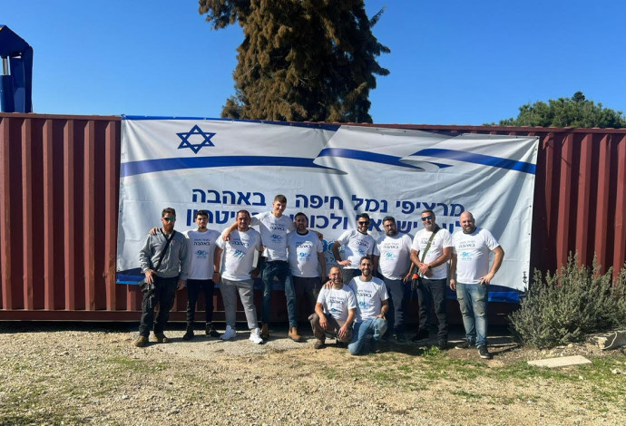 עובדי נמל חיפה (צילום: יחצ)