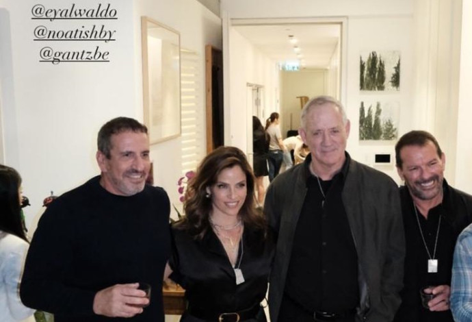 בני גנץ, נועה תשבי, איל וולדרמן (צילום: צילום מסך מתוך האינסטגרם)