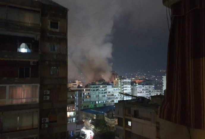הפיצוץ בביירות, מבט מרחוק (צילום:  רשתות חברתיות ערביות)