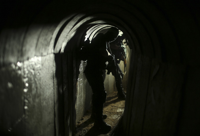 מנהרה של החמאס בעזה (צילום:  REUTERS/Mohammed Salem)