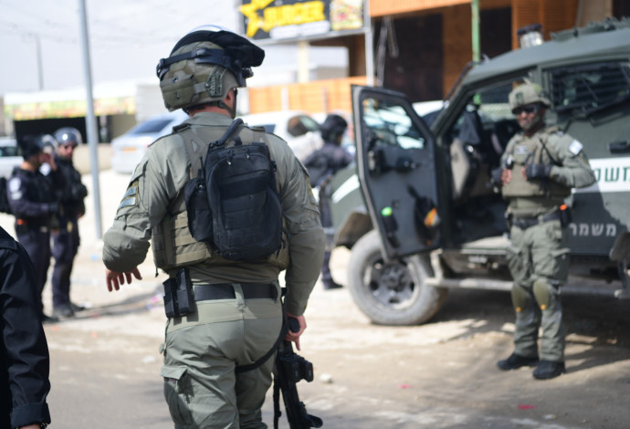 כוחות מג"ב (צילום:  דוברות המשטרה)