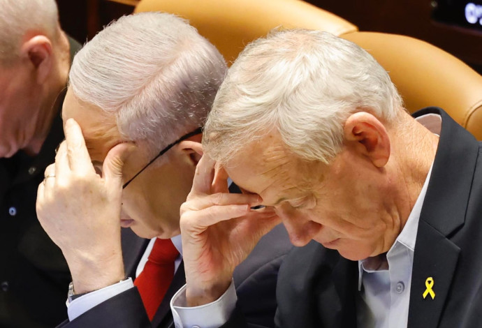 בנימין נתניהו, בני גנץ. הישיבה על הגדלת התקציב, מרץ 2024 (צילום:  מארק ישראל סלם)