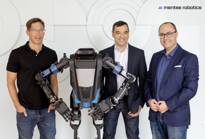 רובוט הבינה המלאכותית של Menetee Robotics (צילום:  Menetee Robotics)