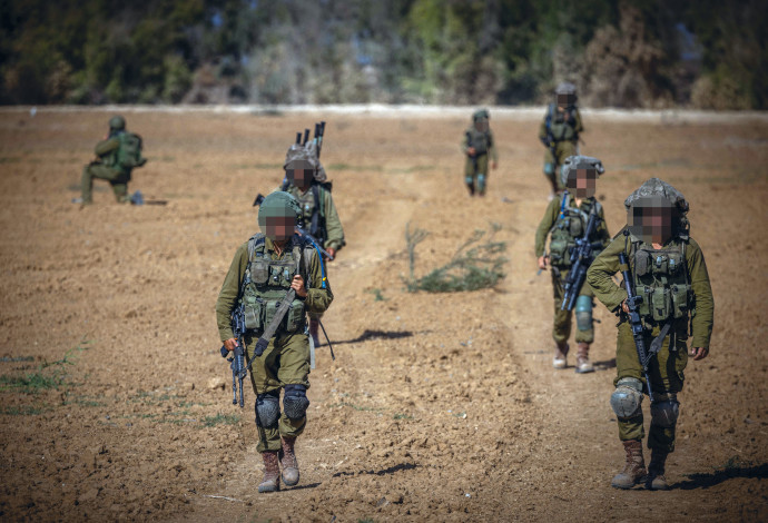 חיילי גדוד נצח יהודה בגבול עזה (צילום:  יונתן זינדל פלאש 90)