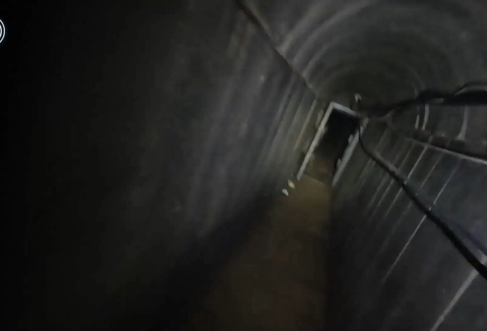 המנהרה בה הוחזקו גופות חטופים (צילום:  דובר צהל)