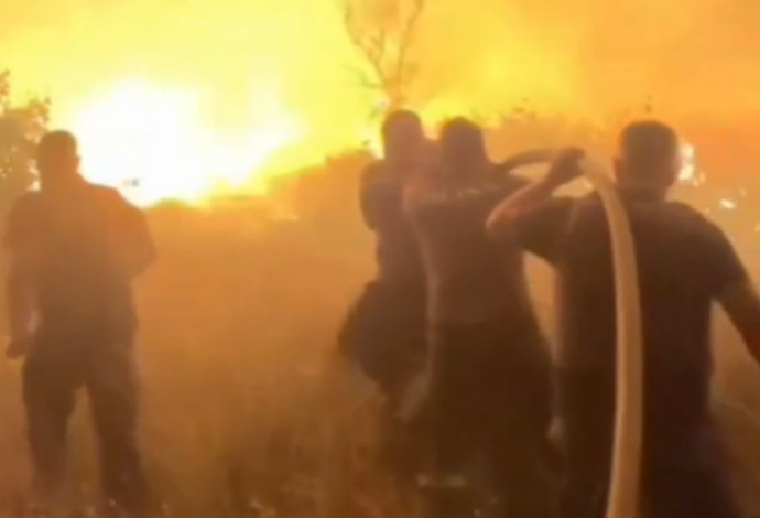 שריפות בעלמא א-שעב בלבנון (צילום:  רשתות ערביות)
