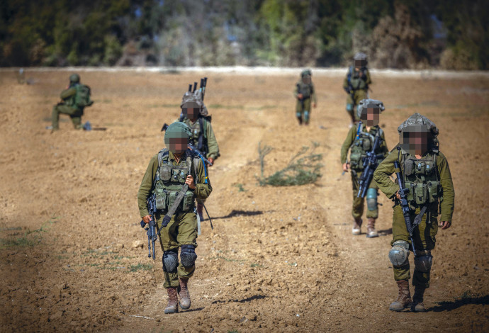 חיילי גדוד נצח יהודה בגבול עזה (צילום:  יונתן זינדל, פלאש 90)