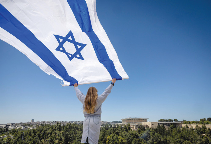דגל ישראל (צילום:  יונתן זינדל, פלאש 90)