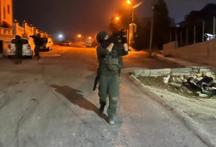 ליל מעצרים ביהודה ושומרון (צילום:  אבי אשכנזי)
